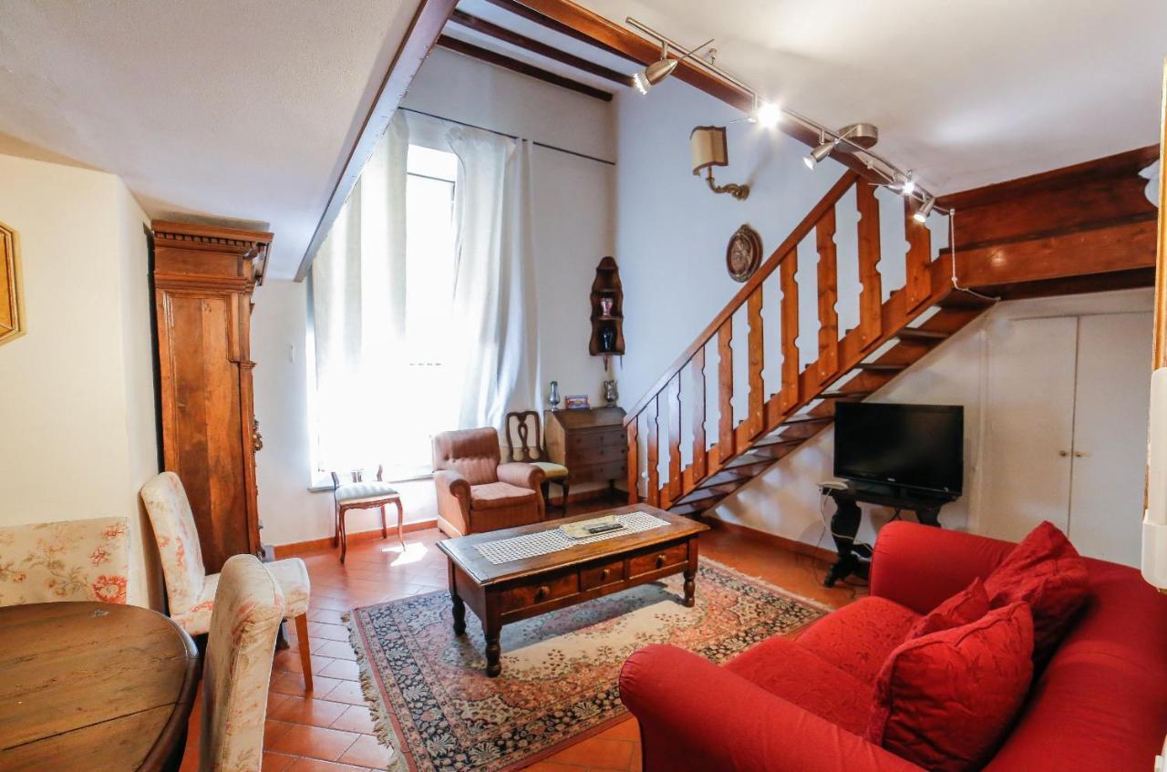 Traditional Apt Close To The Duomo - Private Yard! Florence Exterior photo